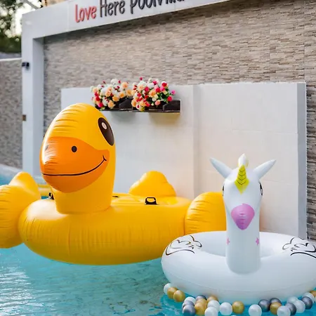 Love Here Poolvilla หัวหิน
